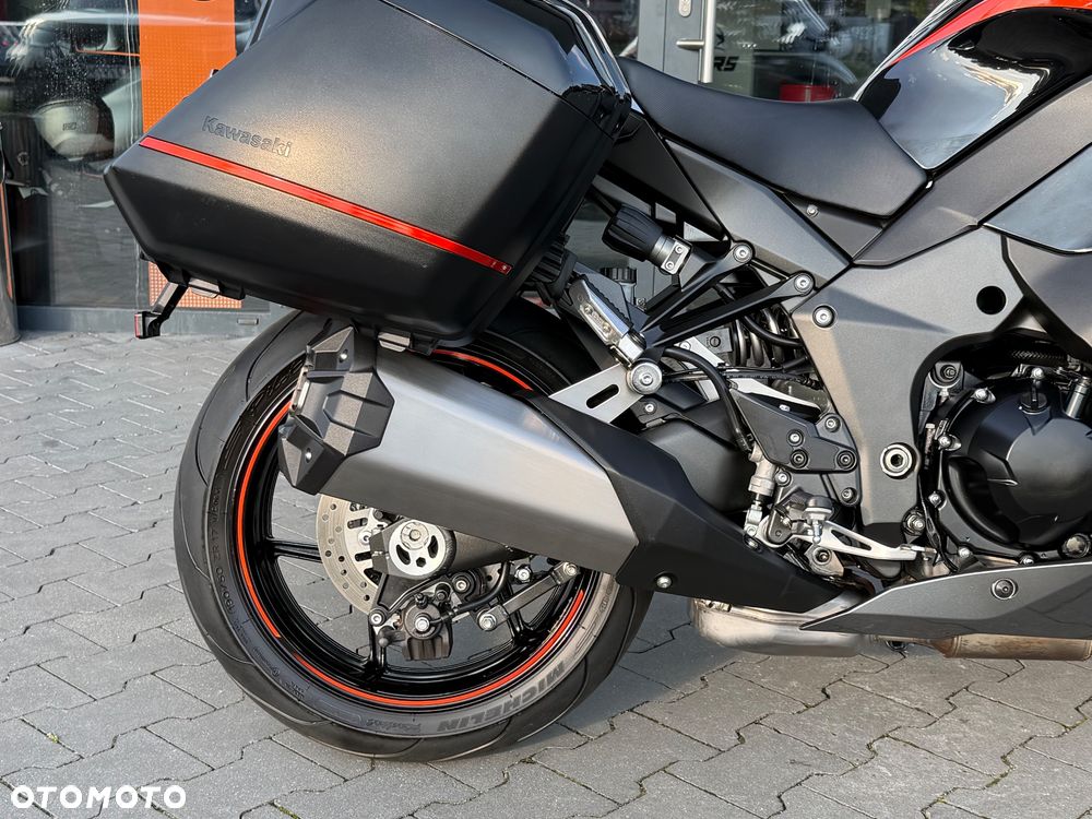 Kawasaki Ninja 1000 SX - 6