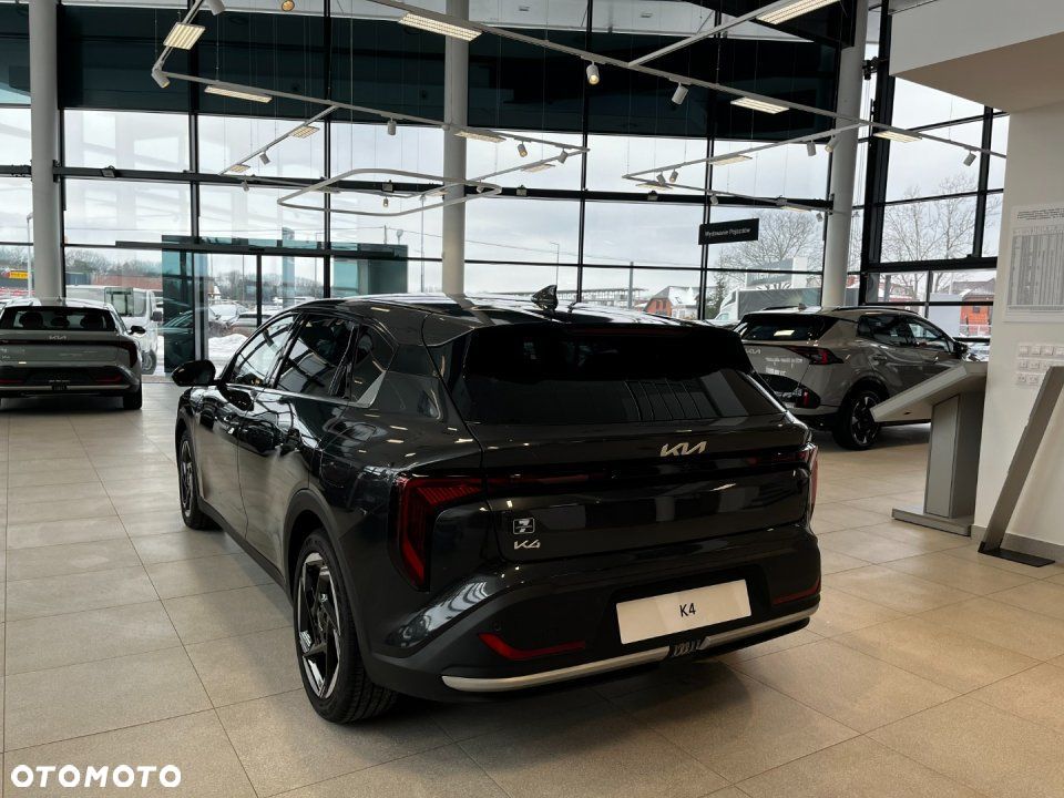 Kia K4 - 3
