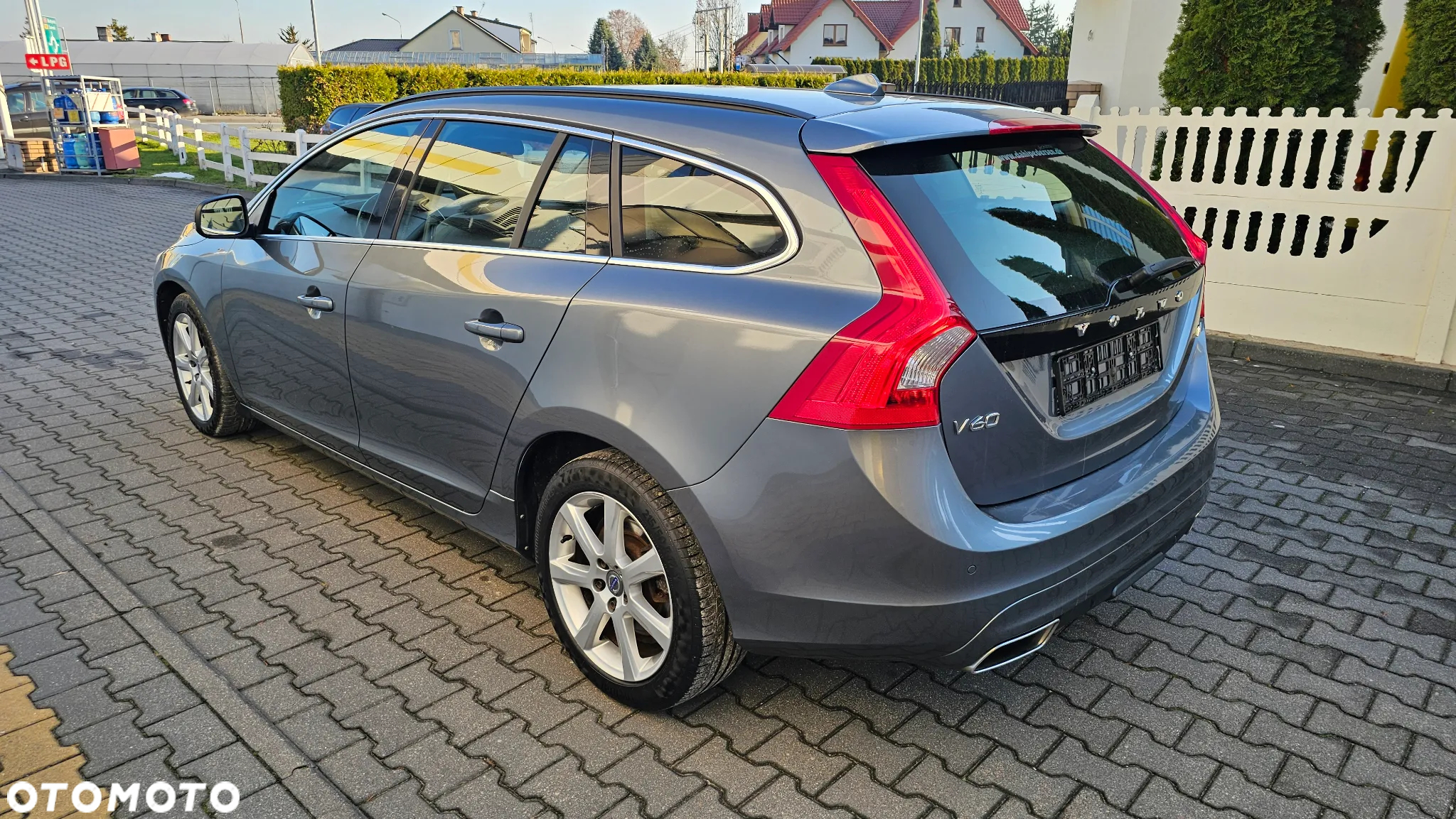 Volvo V60 D4 Drive-E Summum - 6