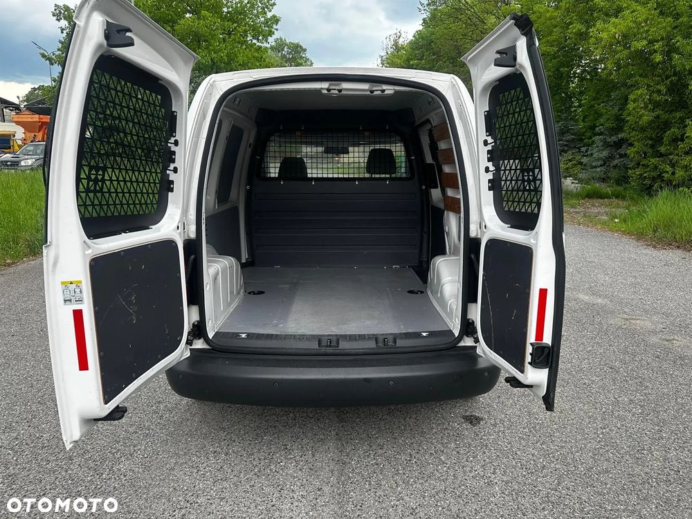 Volkswagen Caddy - 17