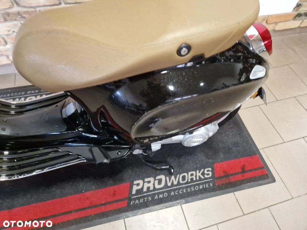 Vespa Primavera - 19