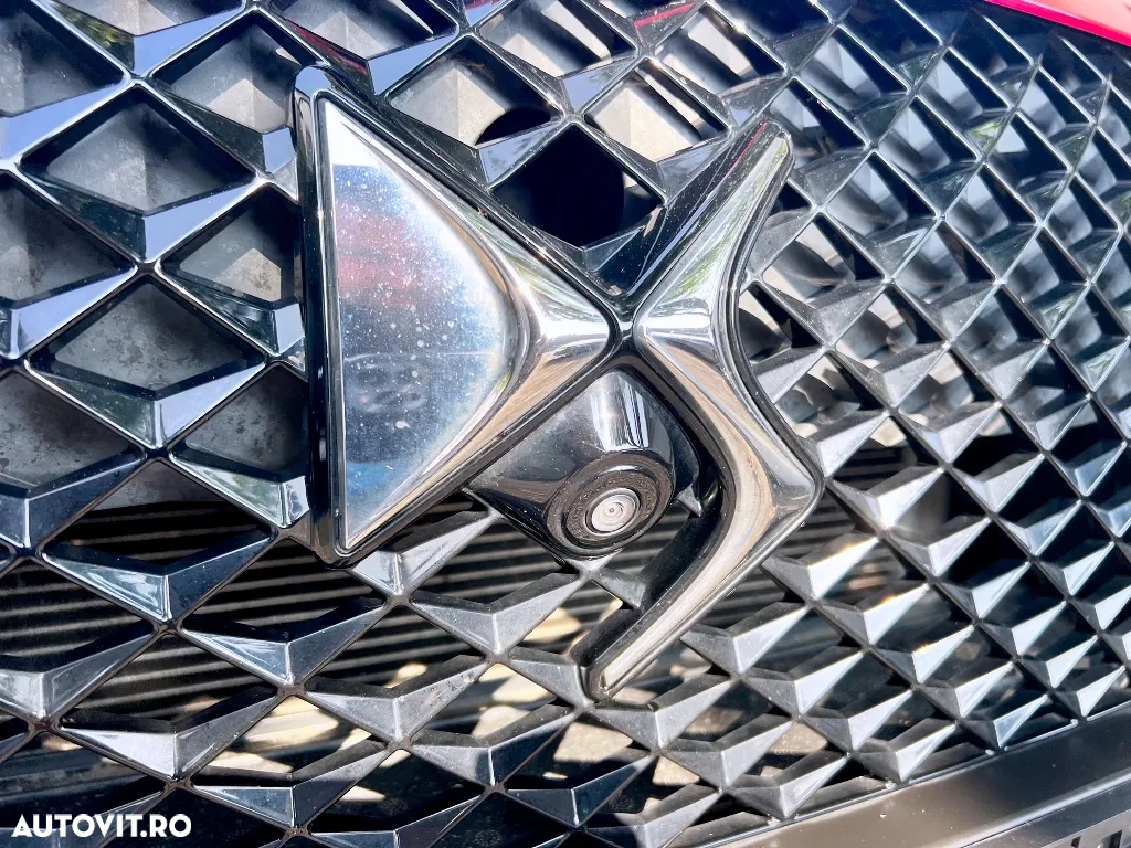 DS Automobiles DS 7 Crossback - 12