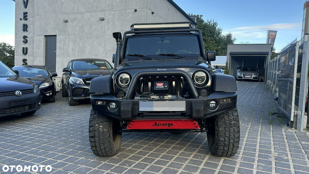 Jeep Wrangler - 2