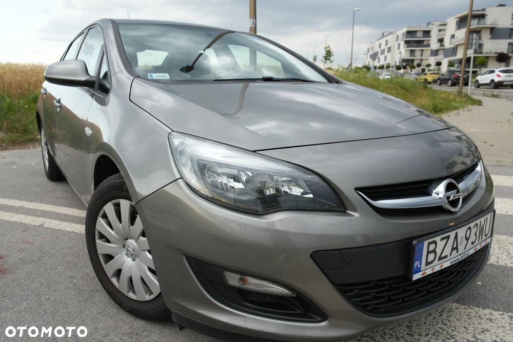 Opel Astra 1.6 Active EU6 - 3