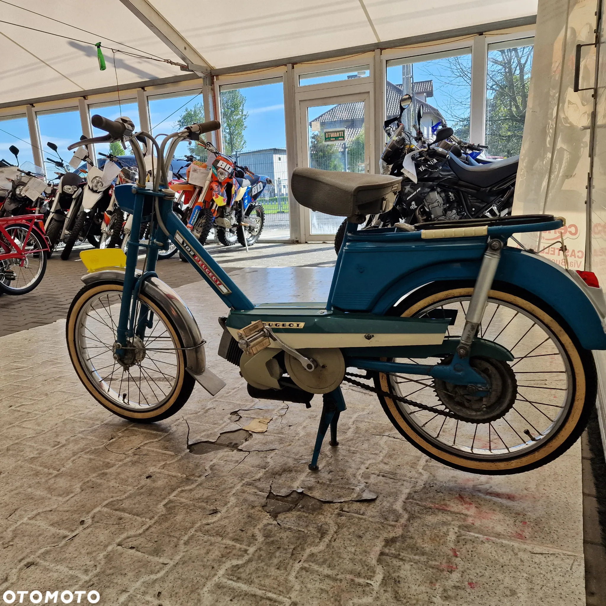 Peugeot Inny - 23