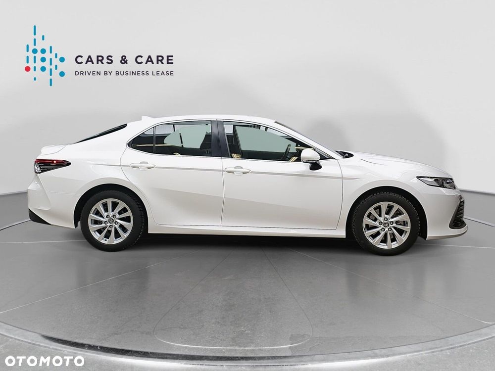 Toyota Camry 2.5 Hybrid Comfort CVT - 21
