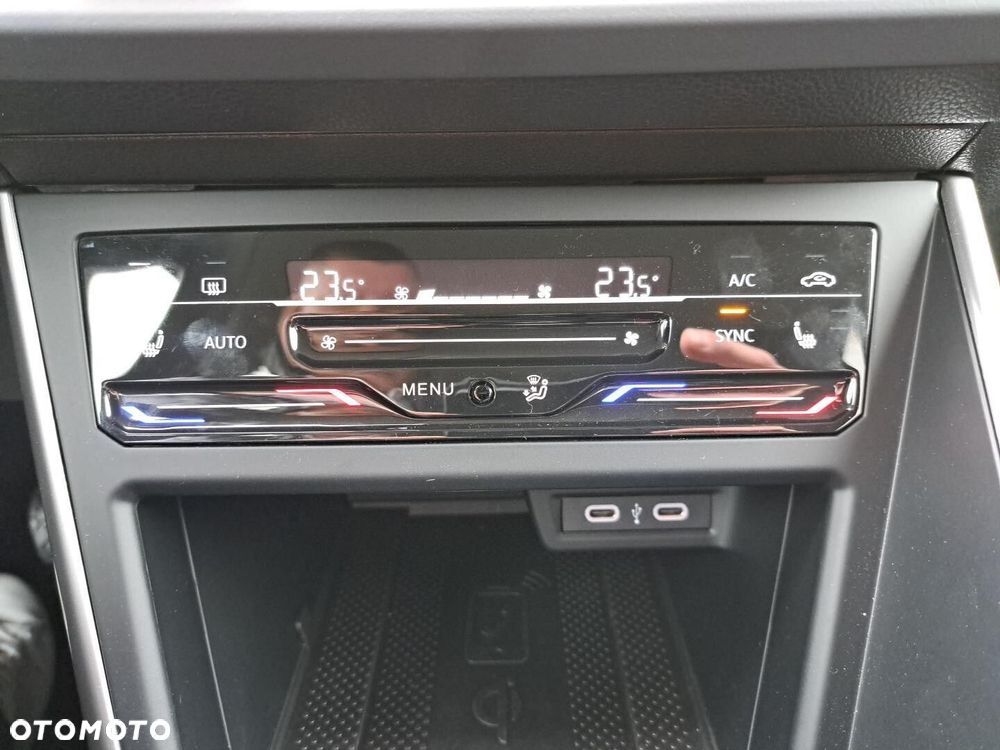 Volkswagen Taigo 1.0 TSI Life Plus - 24