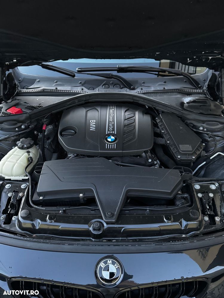 BMW Seria 3 320d Luxury Line - 16