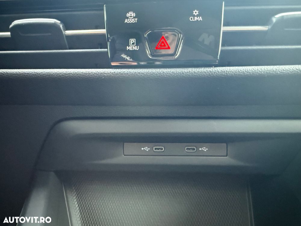 Volkswagen Golf 1.5 eTSI OPF DSG Life - 40