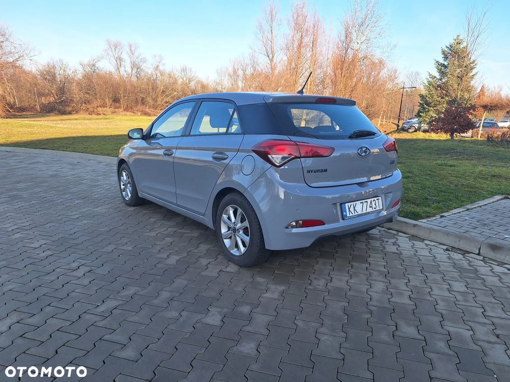Hyundai i20 - 2