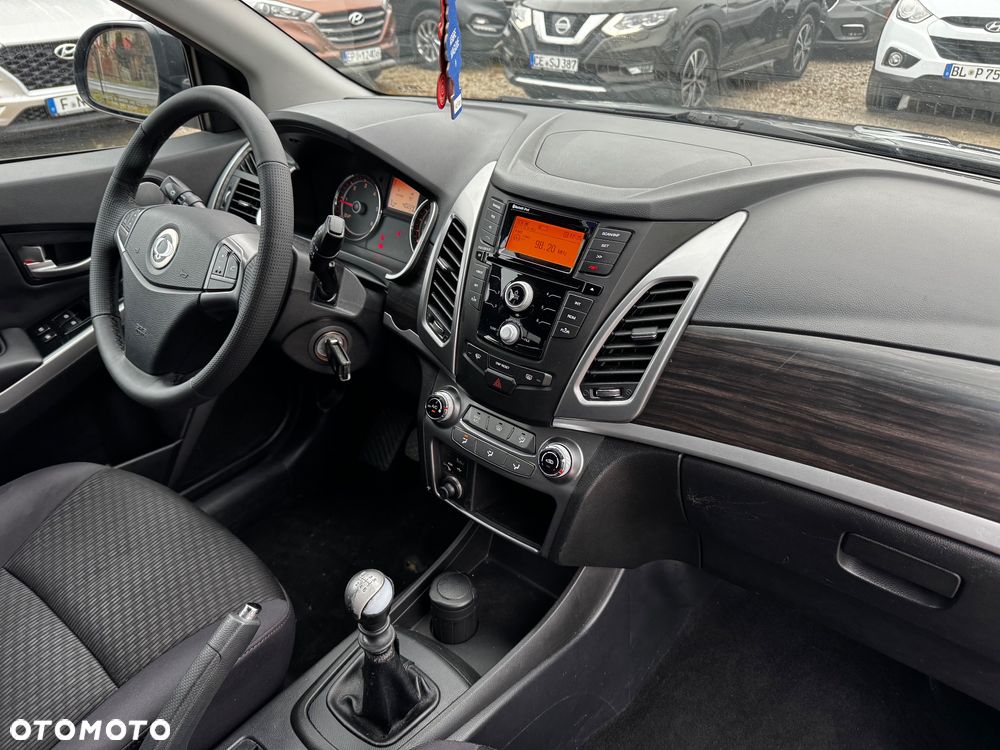 SsangYong/KGM Korando 2.0 e-XDi Quartz - 36
