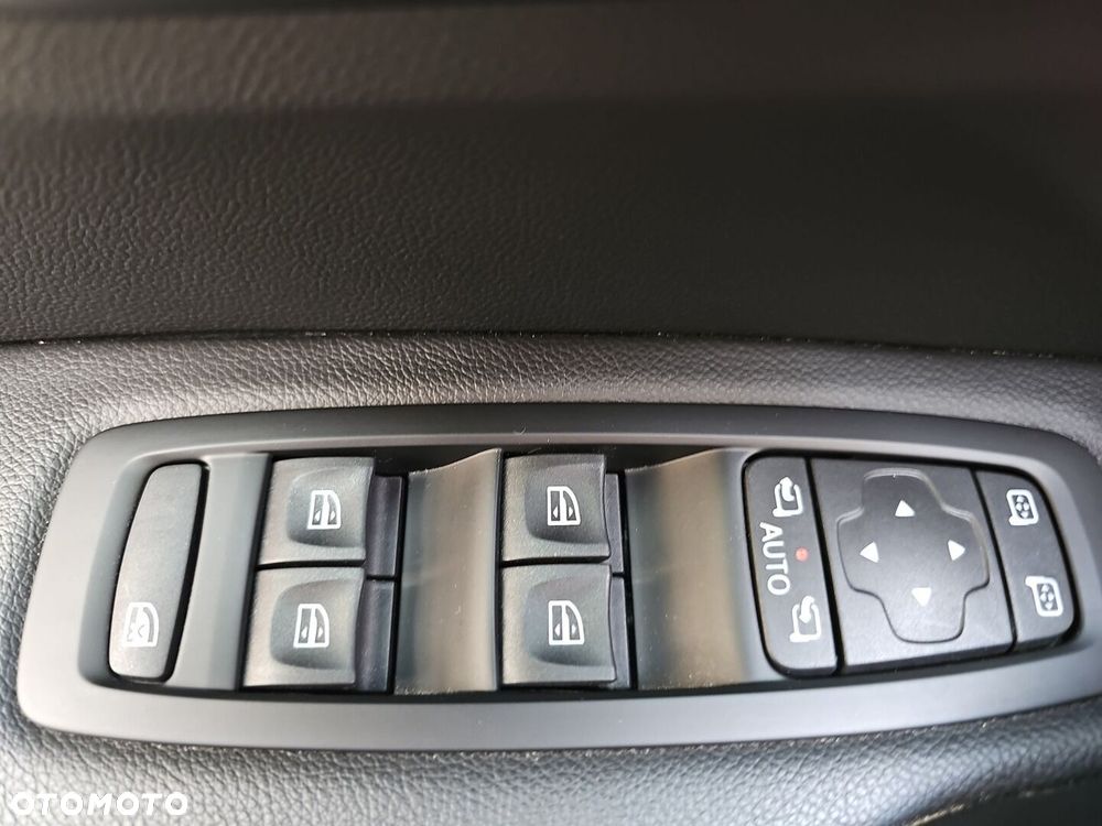 Renault Kadjar 1.3 TCe FAP Intens EDC - 22