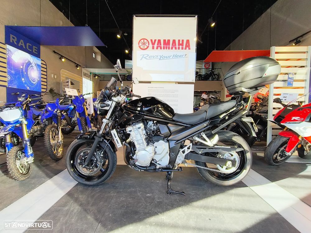 Suzuki GSF 650 Bandit - 16