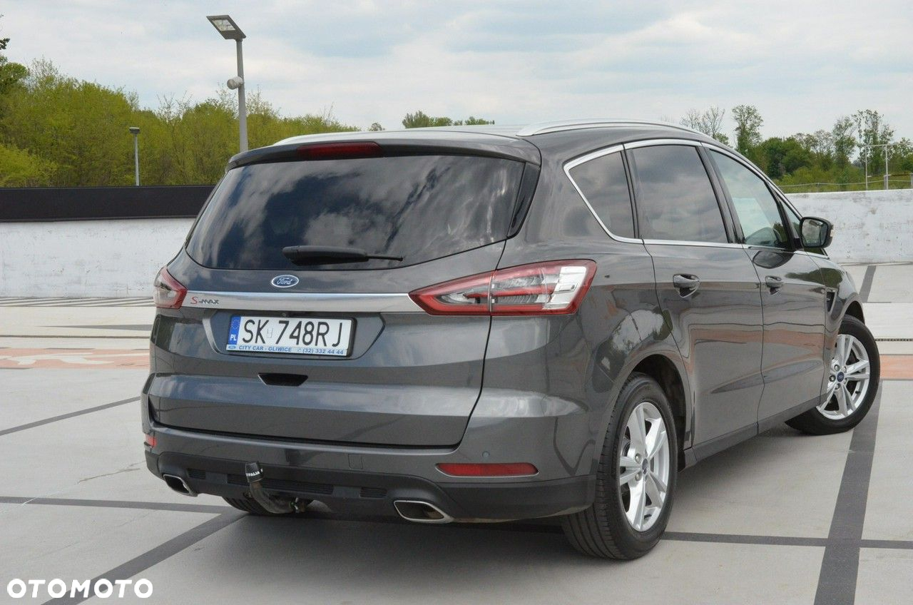 Ford S-Max 2.0 TDCi 4WD Titanium PowerShift - 13