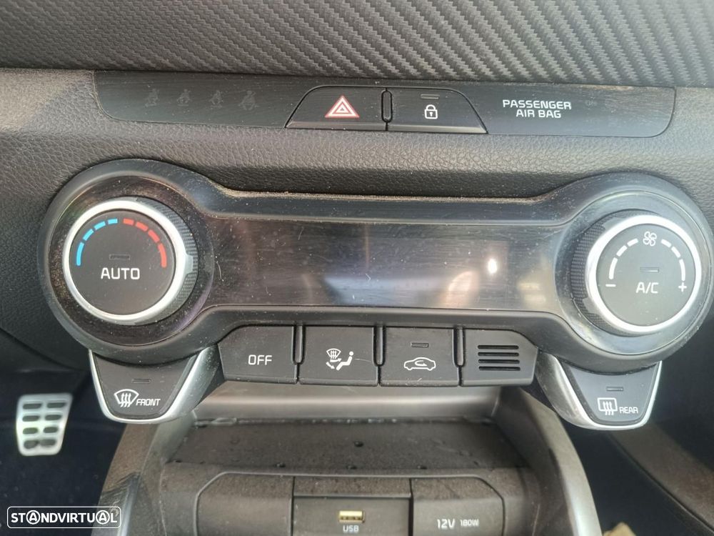 COMANDO CLIMATIZADOR KIA STONIC YBCUV - 1
