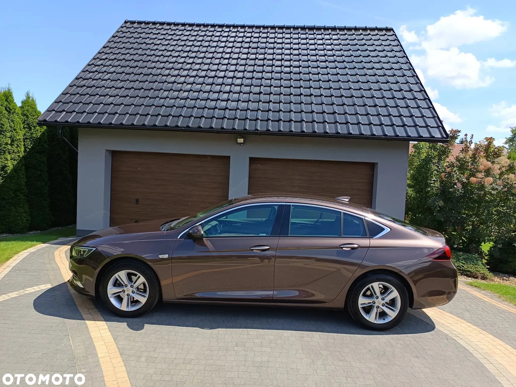 Opel Insignia - 12
