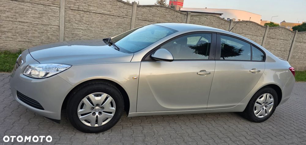 Opel Insignia - 8