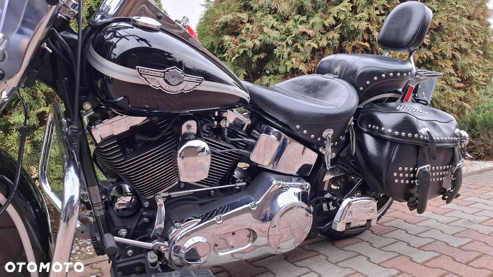 Harley-Davidson Softail Heritage Classic - 21