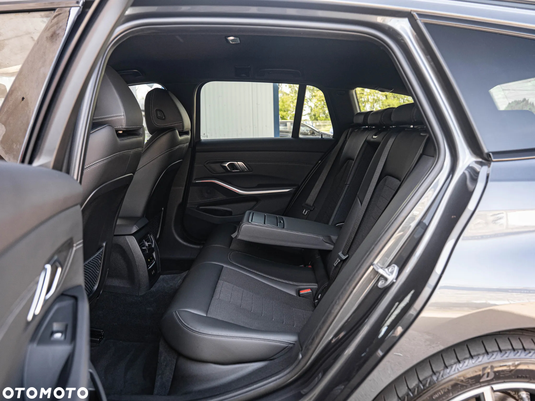 BMW Seria 3 320d Touring xDrive Sport Line - 30