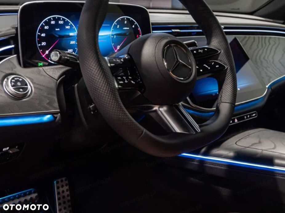 Mercedes-Benz Klasa E - 8