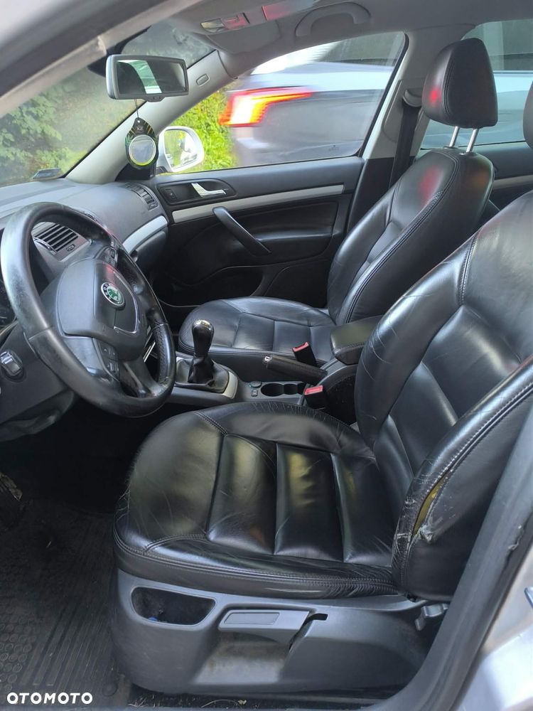 Skoda Octavia 1.6 TDI DPF GreenLine - 11
