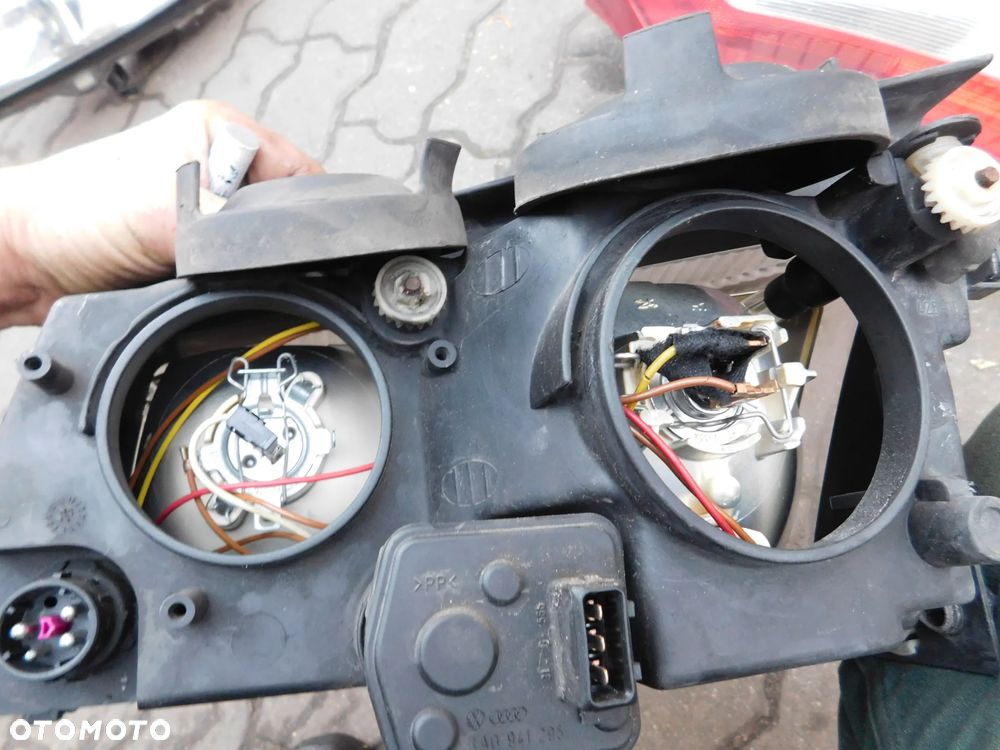 lampa prawa VW PASSAT B5 97-00 EUROPA - 6