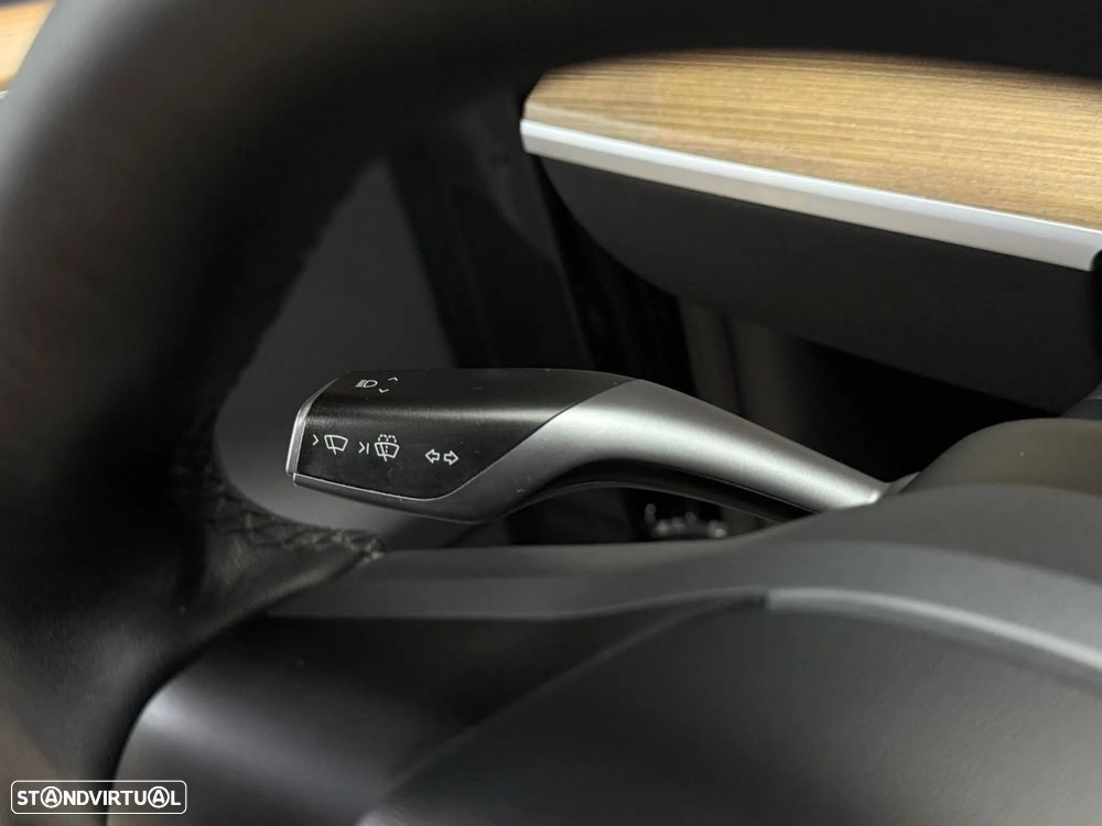 Tesla Model Y Performance Tração Integral - 9