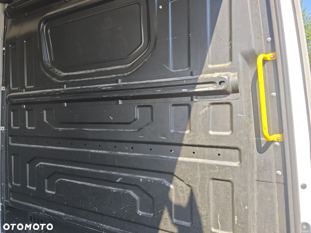 Volkswagen crafter - 17
