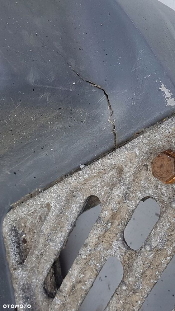 STOPIEŃ STOPNICA SCHODEK WNĘKA OBUDOWA PRAWY DAF LF EURO 6 22,5 - 2