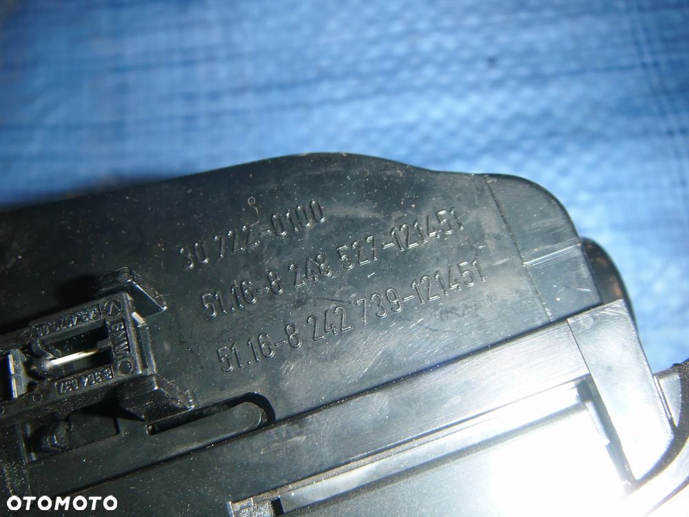 bmw e-46   04r popielniczka- roletka tył 30722-0100 - 2