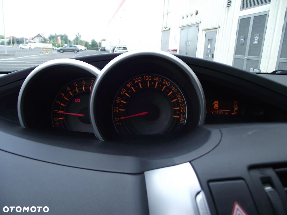 Toyota Verso 1.8 Prestige EU5 7os - 28