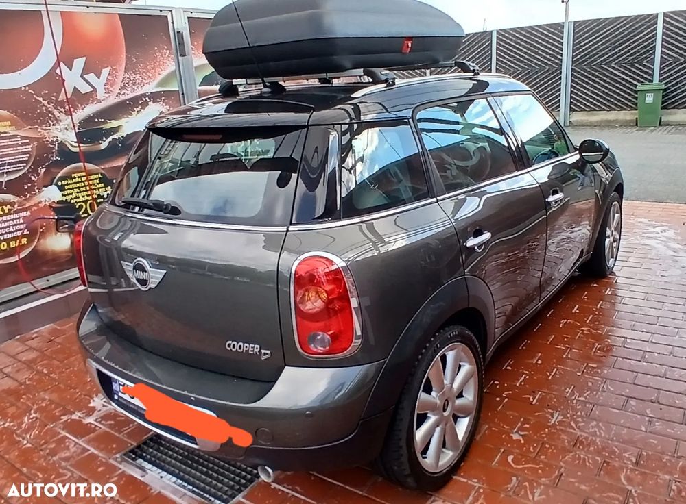 Mini Countryman Cooper D ALL4 AT - 9