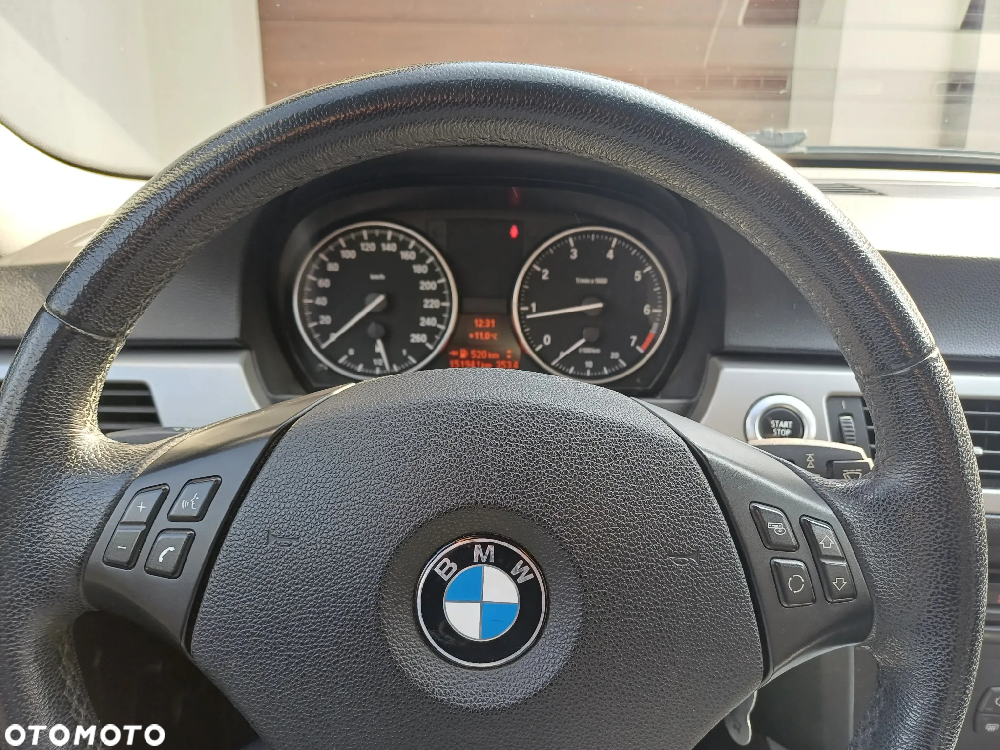 BMW Seria 3 318i - 16