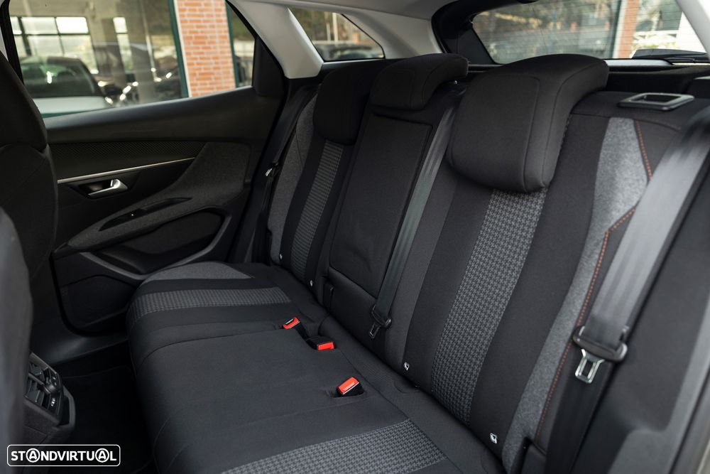 Peugeot 3008 BlueHDi 120 EAT6 Stop & Start Allure - 17