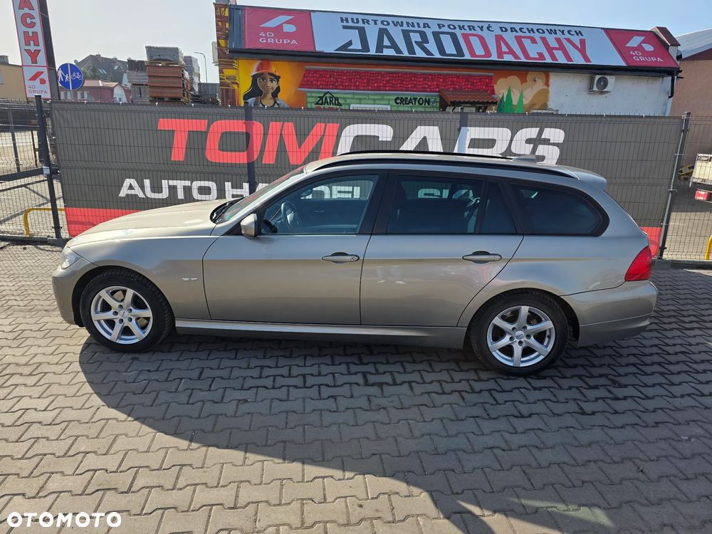 BMW Seria 3 320d xDrive DPF Edition Sport - 19
