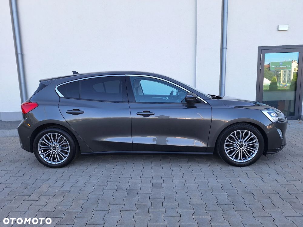 Ford Focus 1.5 EcoBlue STart-Stopp-System TITANIUM X - 4