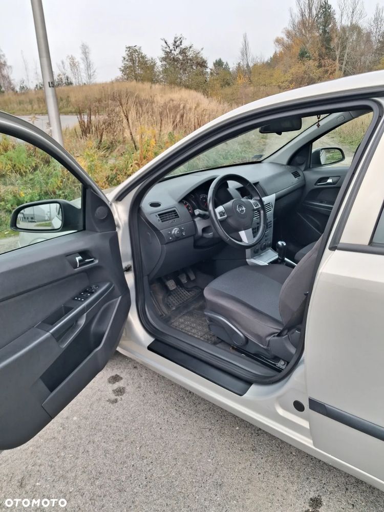 Opel Astra ver-1-6 - 11