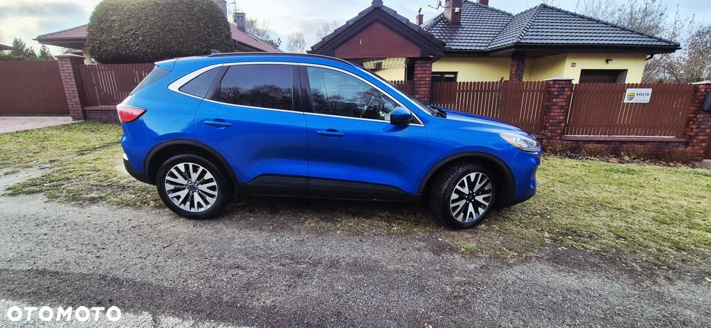 Ford Kuga 2.0 EcoBoost 4x4 Titanium - 8