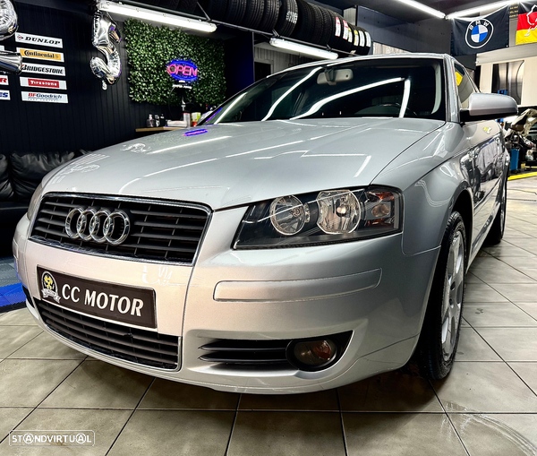 Audi A3 2.0 FSI Attraction