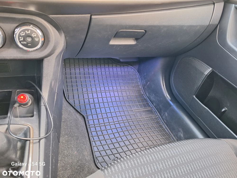 Mitsubishi Lancer 1.6 - 18