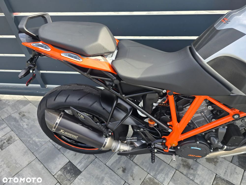 KTM Super Duke - 18
