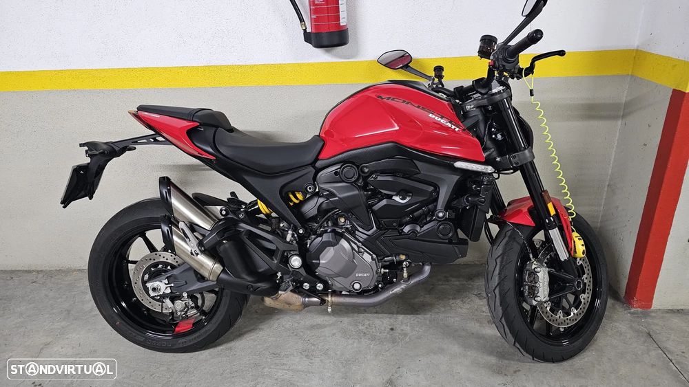 Ducati Monster Red - 6
