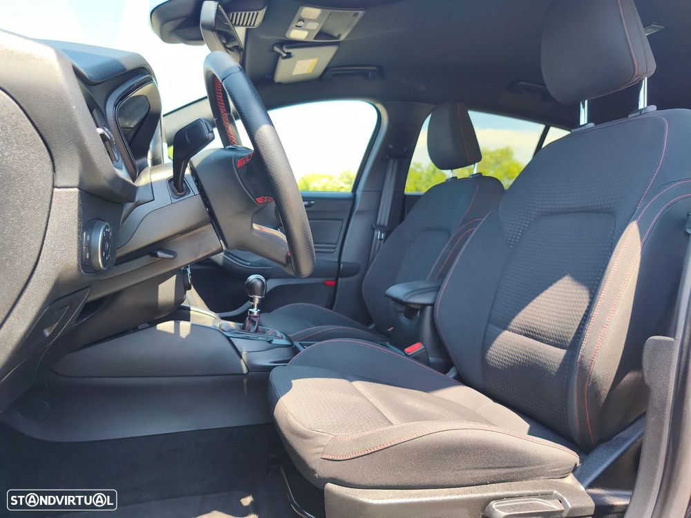 Ford Focus SW 1.5 TDCi EcoBlue ST-Line - 12