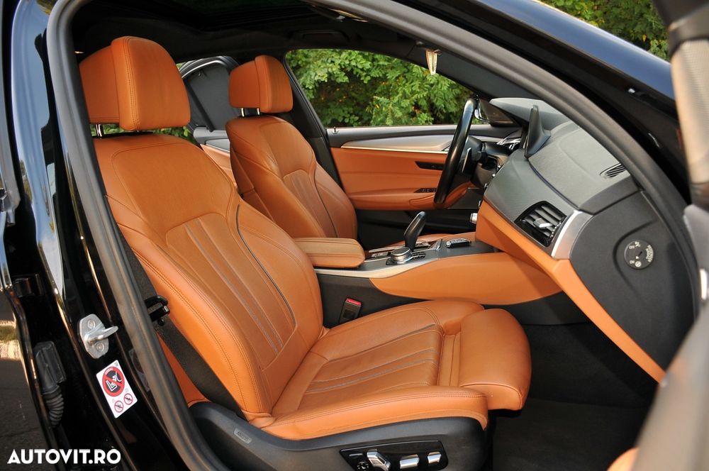 BMW Seria 5 520d xDrive Aut. M Sport Edition - 11