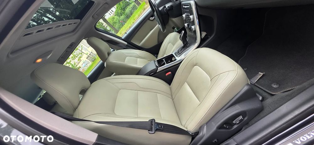 Volvo V70 D4 Drive-E Summum - 13