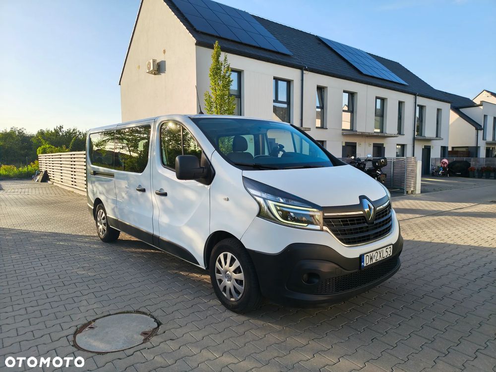 Renault Trafic 2.0 dCi EDC - 1