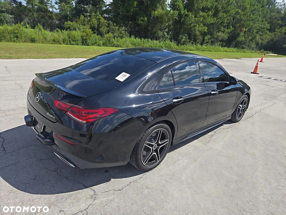 Mercedes-Benz CLA - 4