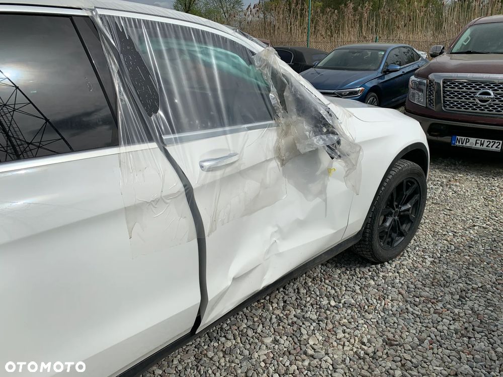 Mercedes-Benz GLC - 6