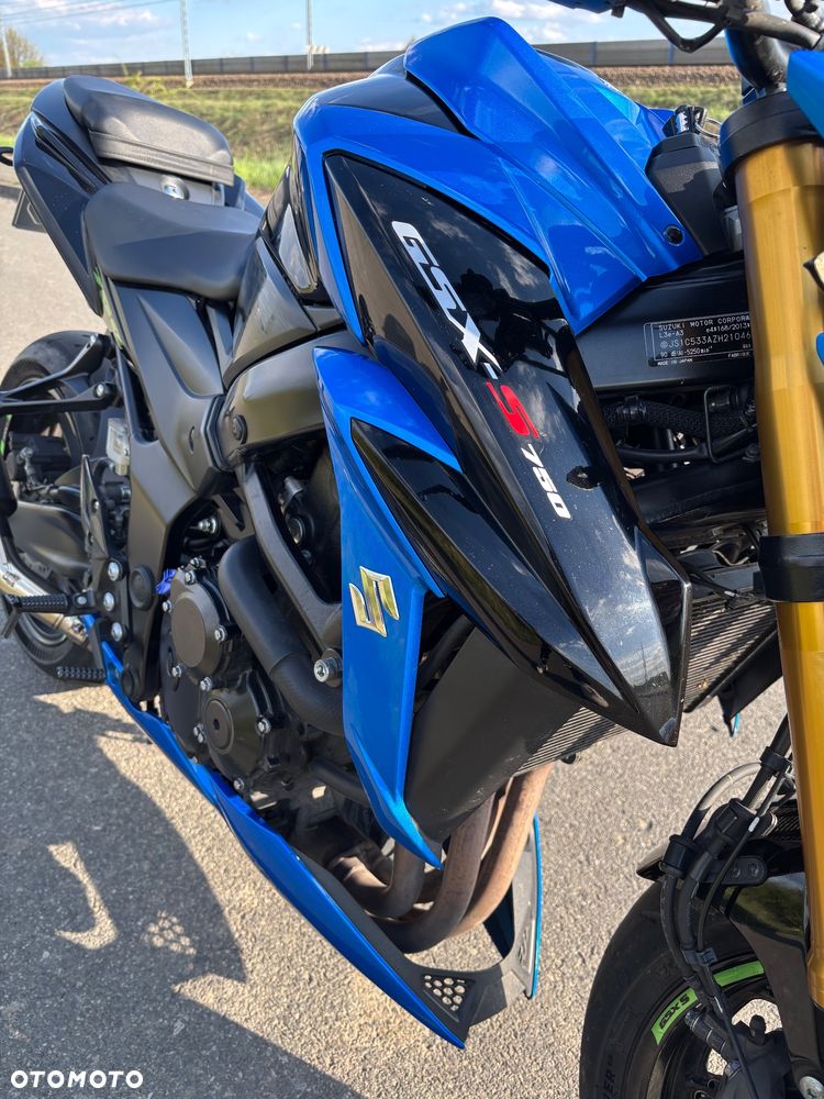 Suzuki GSX - 8