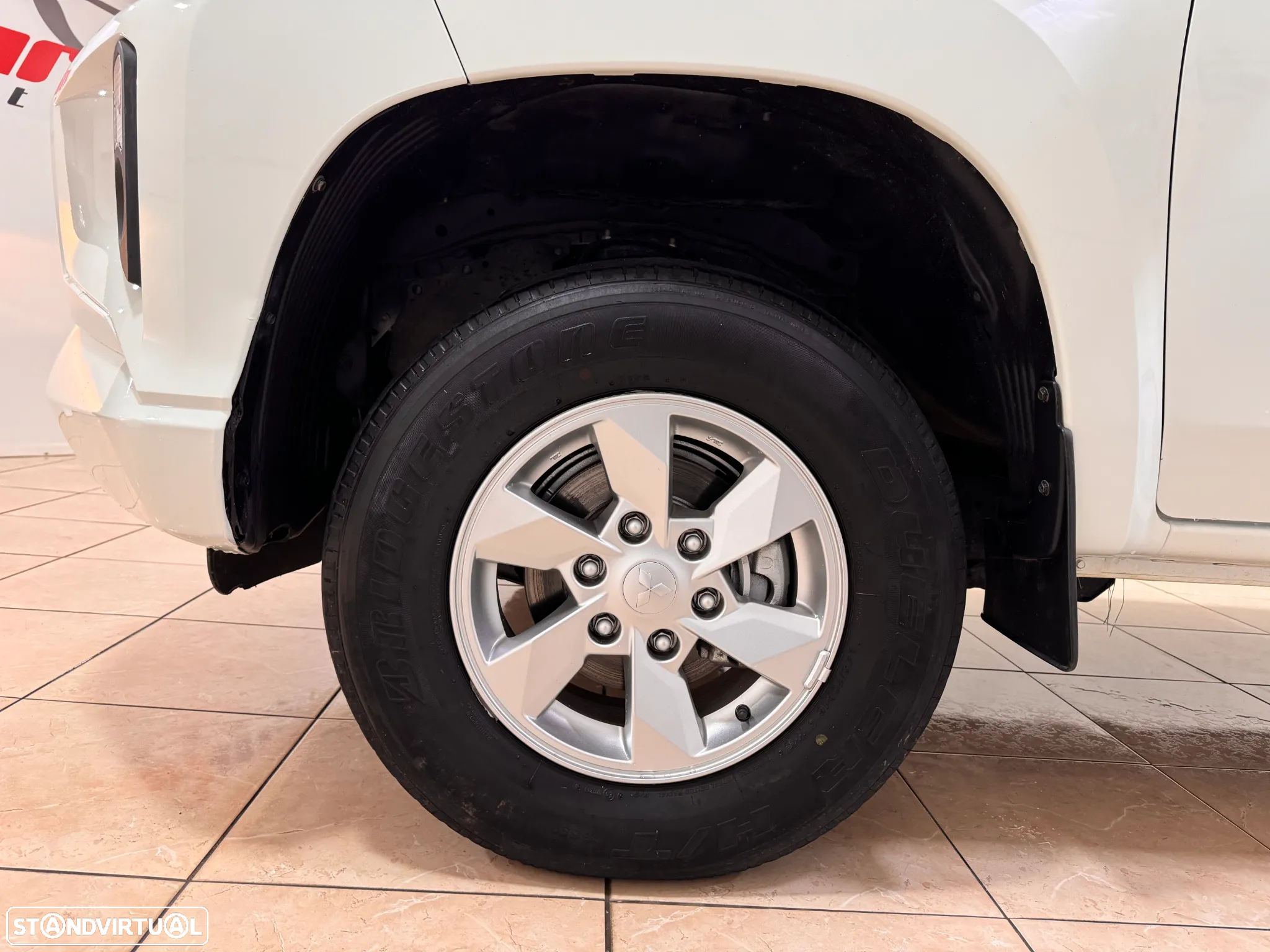 Mitsubishi L200 2.3 DI-D Space Cab Invite 4WD 3L IVA DEDUTIVEL - 4